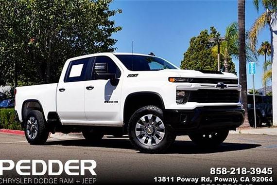 CHEVROLET SILVERADO HD 2024 2GC4YMEYXR1261461 image